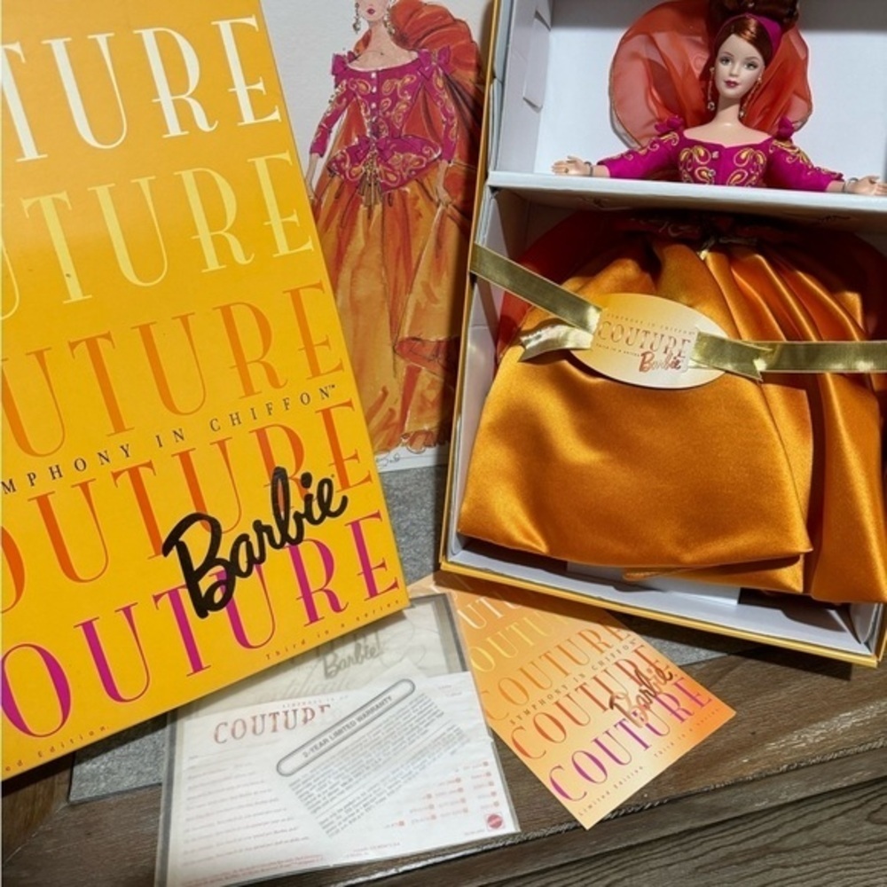 Couture Barbie - Picture 3 of 4